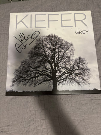 Kiefer Sutherland - Grey
